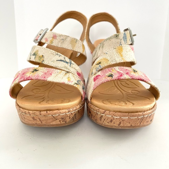 b.o.c Born Concepts Schirra Platform Wedge Heel Sandals Floral Canvas Size 9M - Picture 8 of 17